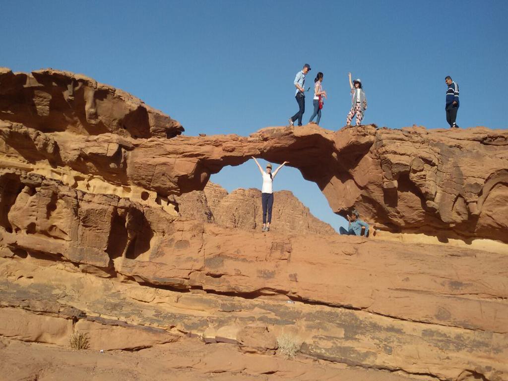 Wadi Rum Quiet Village Camp Exteriör bild