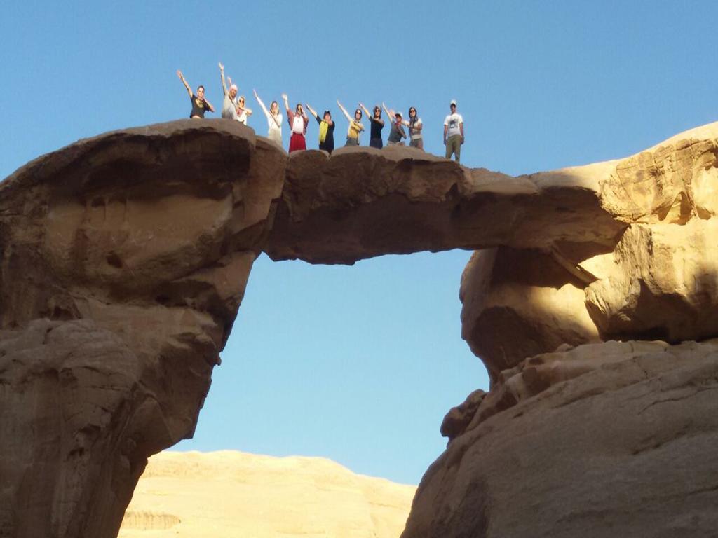 Wadi Rum Quiet Village Camp Exteriör bild