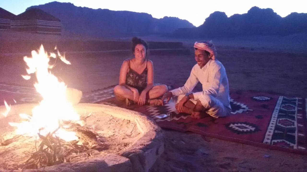 Wadi Rum Quiet Village Camp Exteriör bild